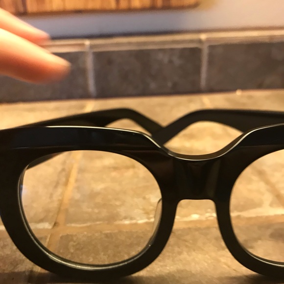 Funky large frame glasses - Picture 4 of 6